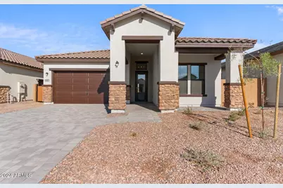 682 E Aurora, San Tan Valley, AZ 85140 - Photo 1