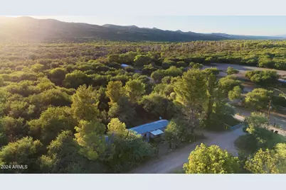 8610 S Glenrio, Winkelman, AZ 85192 - Photo 1