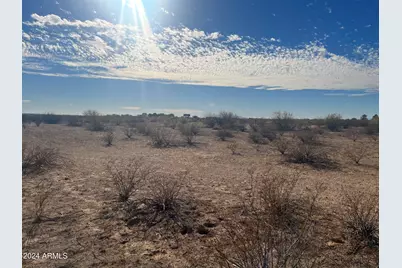 0 W Parsons, Wittmann, AZ 85361 - Photo 1