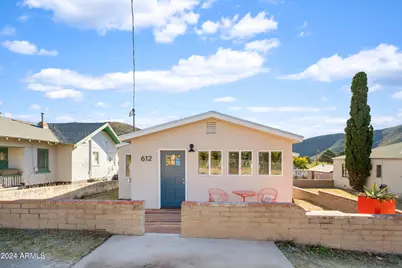 612 Hoatson, Bisbee, AZ 85603 - Photo 1