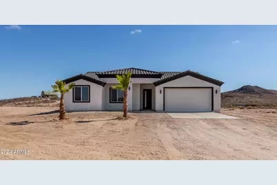 1587 S 391st, Tonopah, AZ 85354 - Photo 1