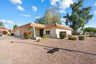 11405 S Tawa Ln, Phoenix, AZ 85044 - Photo 1