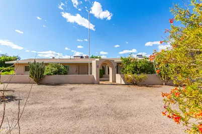 10230 N 39th, Phoenix, AZ 85028 - Photo 1