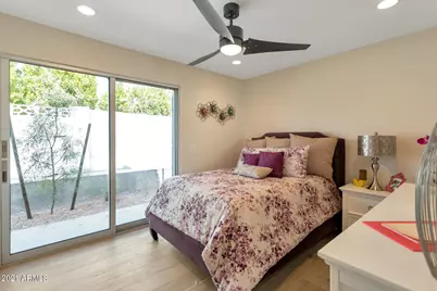 4525 N 40th, Phoenix, AZ 85018 - Photo 1