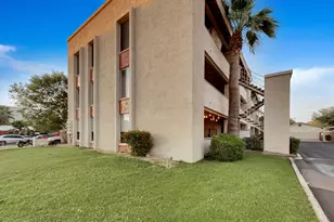 202 E Ruth, Phoenix, AZ 85020 - Photo 1