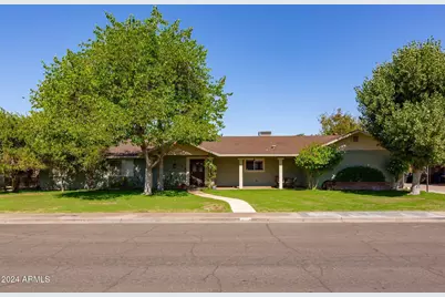 860 E 7th, Mesa, AZ 85203 - Photo 1