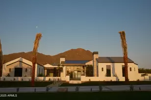 5704 N Wilkinson, Paradise Valley, AZ 85253 - Photo 1