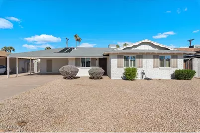 3826 W Myrtle, Phoenix, AZ 85051 - Photo 1