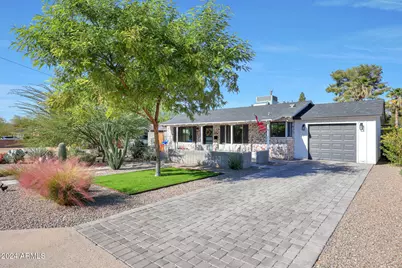 2824 E Avalon Drive, Phoenix, AZ 85016 - Photo 1