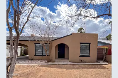 1057 E Clarendon, Phoenix, AZ 85014 - Photo 1