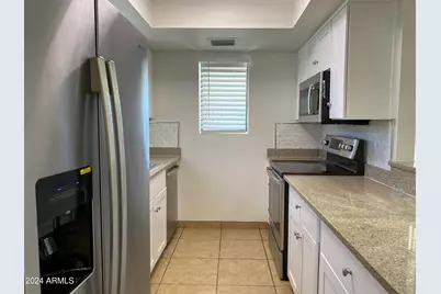 850 S River, Tempe, AZ 85281 - Photo 1