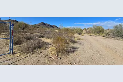 36301 N 289th Avenue, Wittmann, AZ 85361 - Photo 1