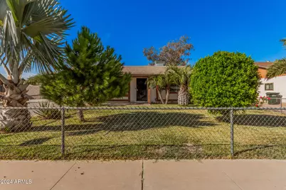 5622 S 41st, Phoenix, AZ 85040 - Photo 1