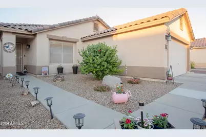 664 W Jardin, Casa Grande, AZ 85122 - Photo 1