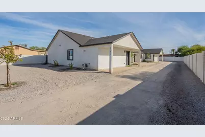 4615 S 4th Street, Phoenix, AZ 85040 - Photo 1