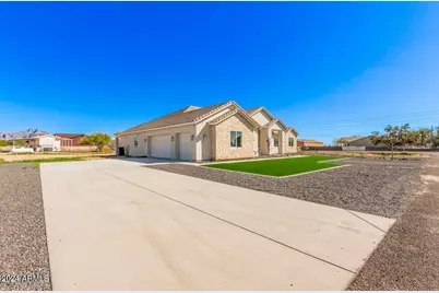 1229 N 106th, Mesa, AZ 85207 - Photo 1