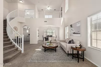 992 E Sourwood, Gilbert, AZ 85298 - Photo 1