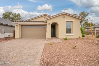 5428 W Las Palmaritas Drive, Glendale, AZ 85302 - Photo 1