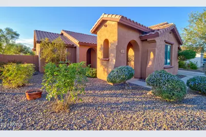 587 E White Wing, Casa Grande, AZ 85122 - Photo 1