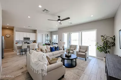 28205 N 213th, Wittmann, AZ 85361 - Photo 1