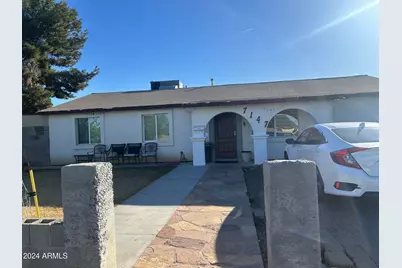 7147 W Westview, Phoenix, AZ 85033 - Photo 1