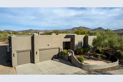 512 E Tanya, Phoenix, AZ 85086 - Photo 1