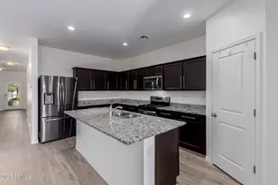 303 W Mammoth Cave Dr, San Tan Valley, AZ 85140 - Photo 1