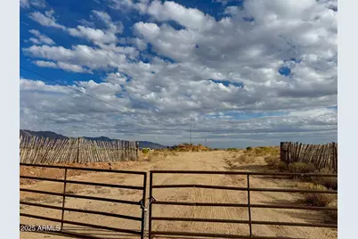 22110 W Sunrise Road #-, Congress, AZ 85332 - Photo 1