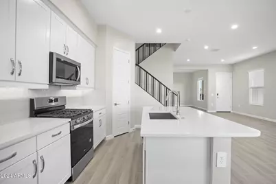 4923 E Village Drive, Scottsdale, AZ 85254 - Photo 1