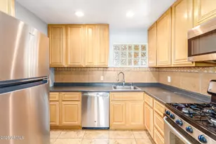 735 W Coolidge St, Phoenix, AZ 85013 - Photo 1