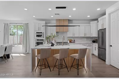 205 W Blue Ridge, Chandler, AZ 85248 - Photo 1