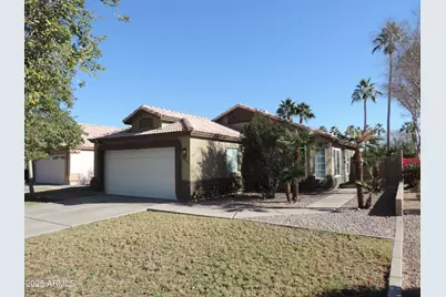 1435 S Spartan, Gilbert, AZ 85233 - Photo 1