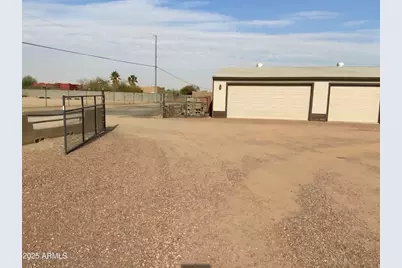 25132 W Gambit, Wittmann, AZ 85361 - Photo 1