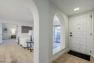 10410 N Cave Creek Rd, Phoenix, AZ 85020 - Photo 1