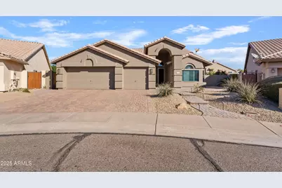 3106 E Hiddenview, Phoenix, AZ 85048 - Photo 1