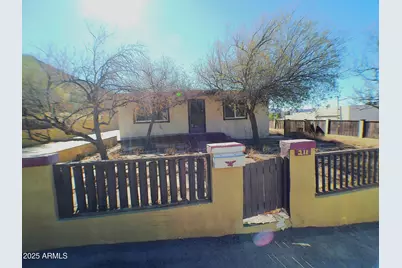 211 W Kiser Street, Superior, AZ 85173 - Photo 1