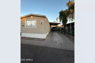 1001 N 43rd, Phoenix, AZ 85009 - Photo 1