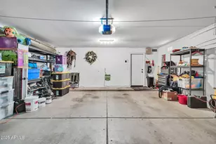 20219 N 33rd Pl, Phoenix, AZ 85050 - Photo 31