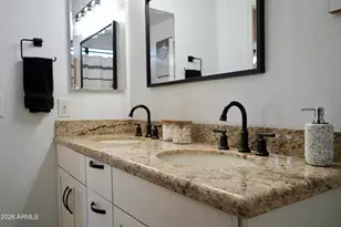 20219 N 33rd Pl, Phoenix, AZ 85050 - Photo 27