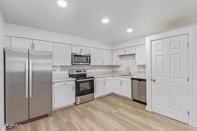 1801 W Cholla, Phoenix, AZ 85029 - Photo 1