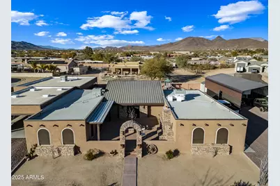 37209 N 12th, Phoenix, AZ 85086 - Photo 1