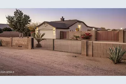 35119 N 10th, Phoenix, AZ 85086 - Photo 1