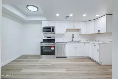 948 S Alma School, Mesa, AZ 85210 - Photo 1