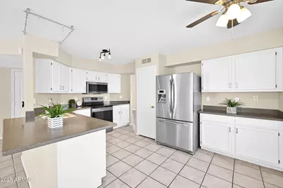 659 S Dodge, Gilbert, AZ 85233 - Photo 1