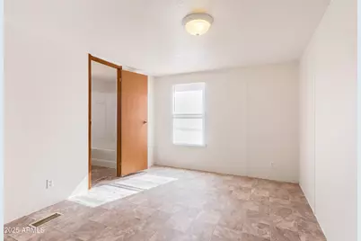 2566 N Calle Quarto, Huachuca City, AZ 85616 - Photo 1