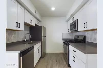 3038 N 38th, Phoenix, AZ 85018 - Photo 1