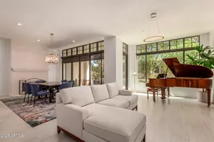 8 E Biltmore Estate, Phoenix, AZ 85016 - Photo 1