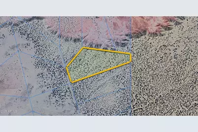 358 Woodland Valley Ranch Drive #358, Saint Johns, AZ 85936 - Photo 1