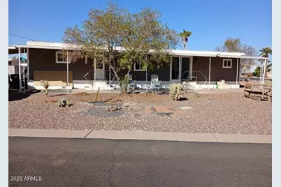 156 N Hawes, Mesa, AZ 85207 - Photo 1