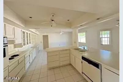 17407 N Country Club Drive, Sun City, AZ 85373 - Photo 3